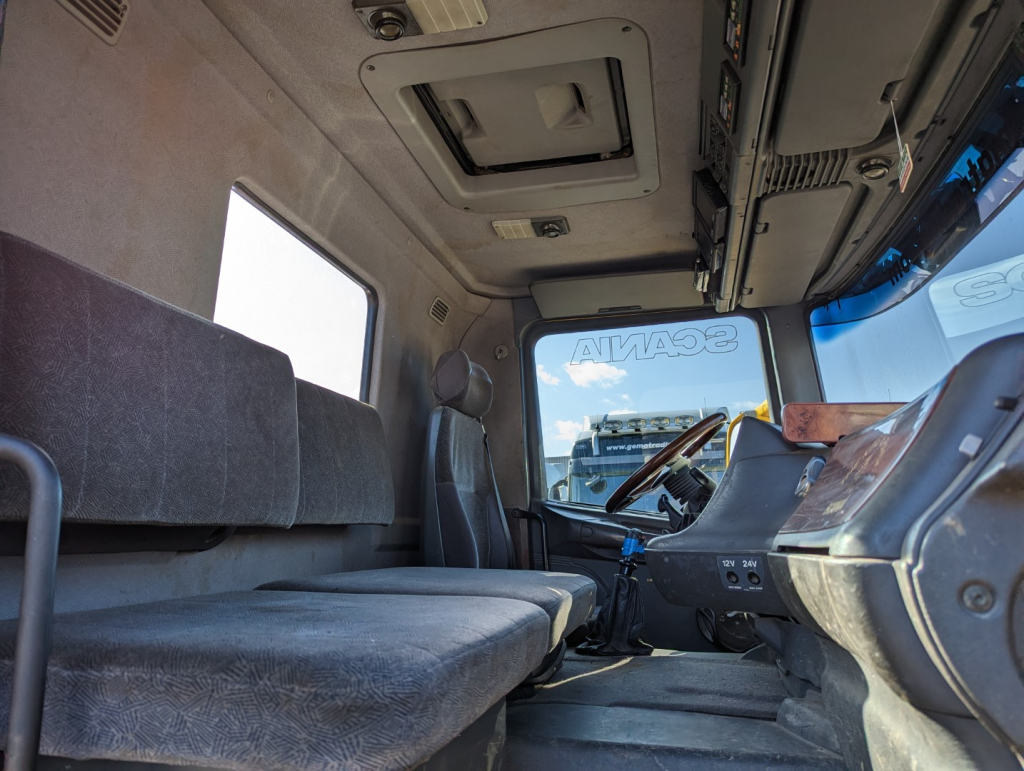 Scania R124-420 6x4 CR14 Euro2 - HookLift - Retarder - FullSteel - Manual Gearbox