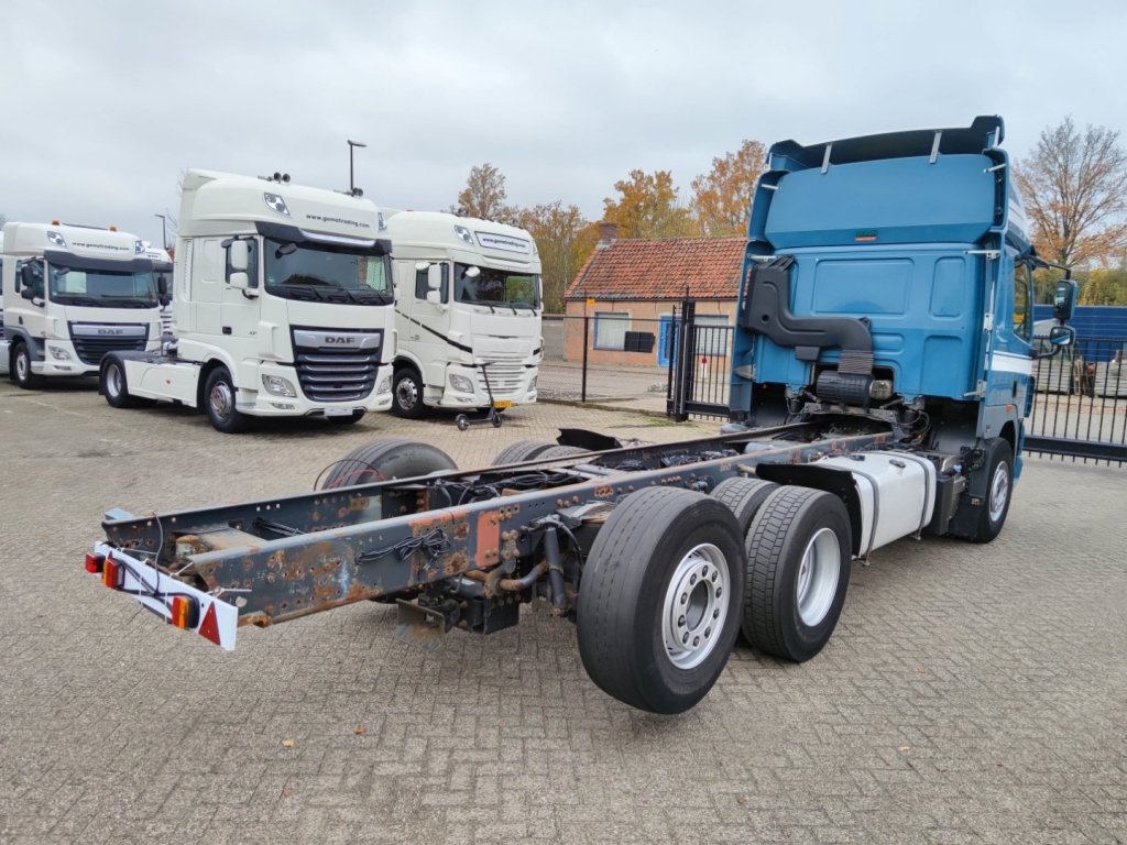 DAF FAN CF85.460 6x2/4 SpaceCab Euro5 - Chassis Cabine - SteeringAxle - Rockinger