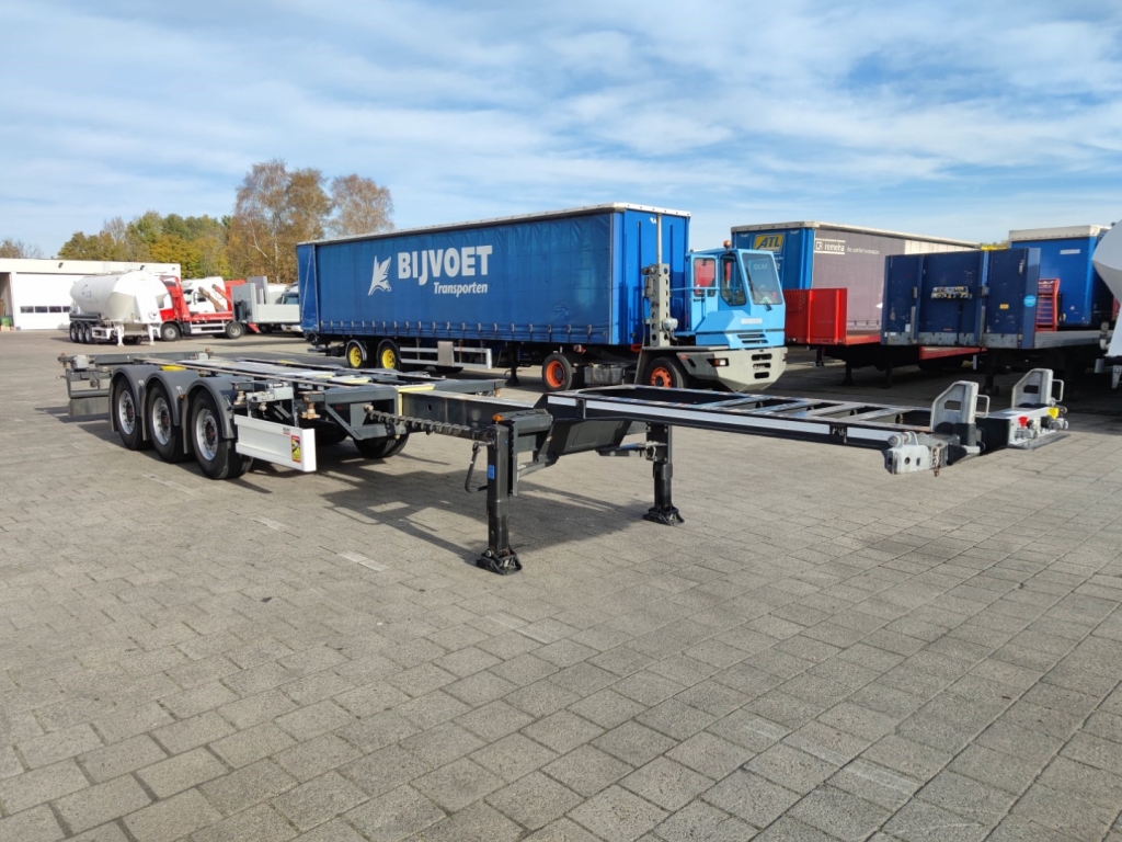 Renders EURO 800 - SAFassen - LiftAs - Alle Soorten Containers - ADR