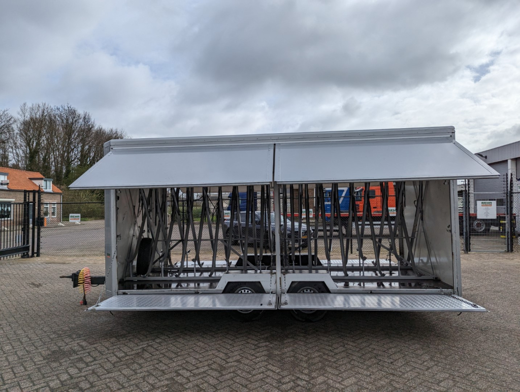 ESVE AWK 3500 2 Assen - Kleppen opbouw - FietsVervoer - FoodTruck - Verkoopwagen